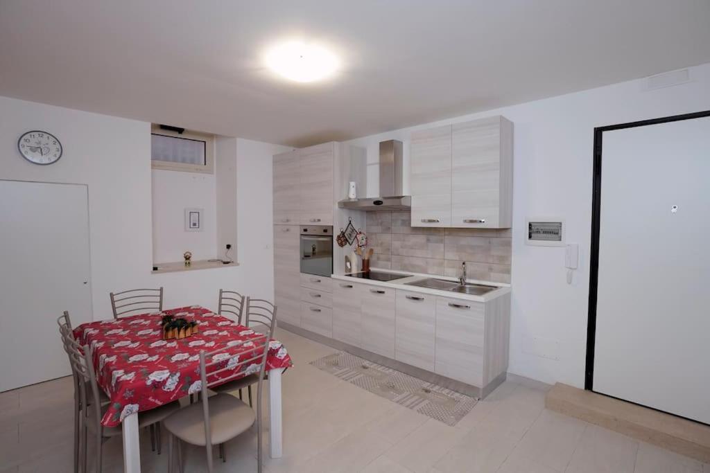 Arcovitti Apartments Монополи Экстерьер фото